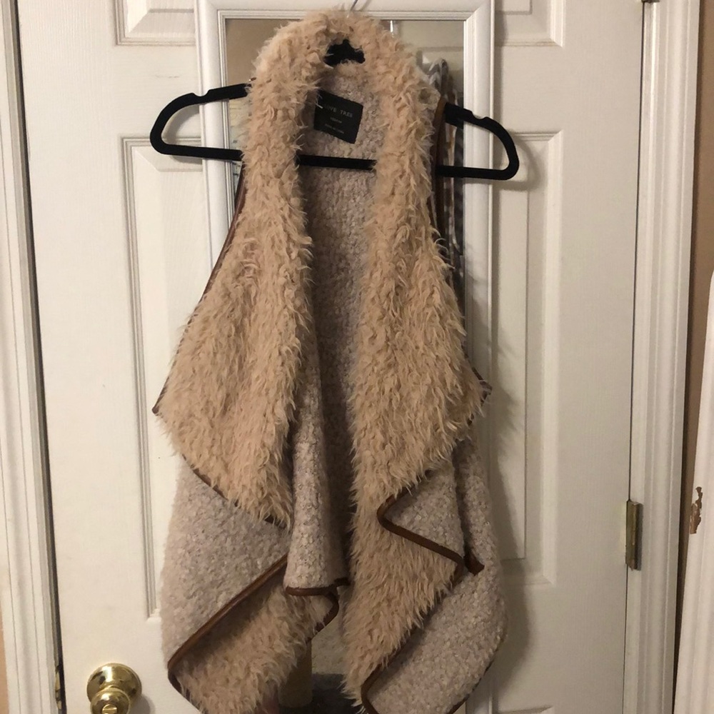 Fleece Vest